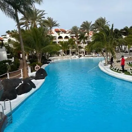 Διαμέρισμα Seafront Camison