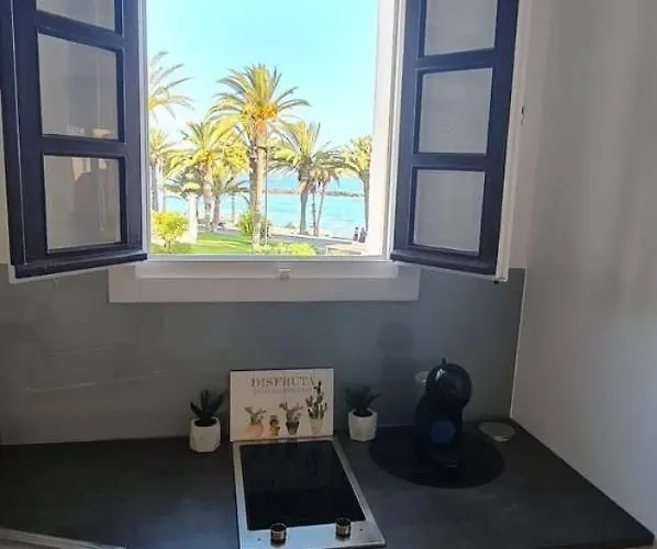 Seafront Camison Apartament