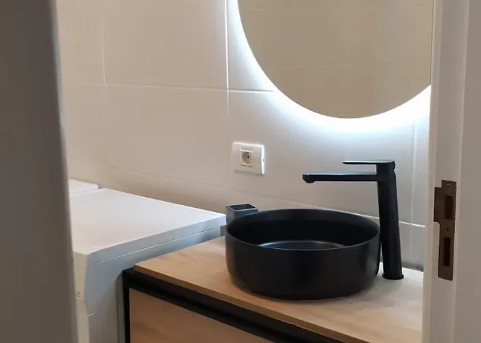 Seafront Camison Apartament